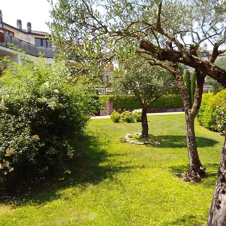 Διαμέρισμα Kibilu - Bilocale Con Piscina Parcheggio Vicinanze Maggiore